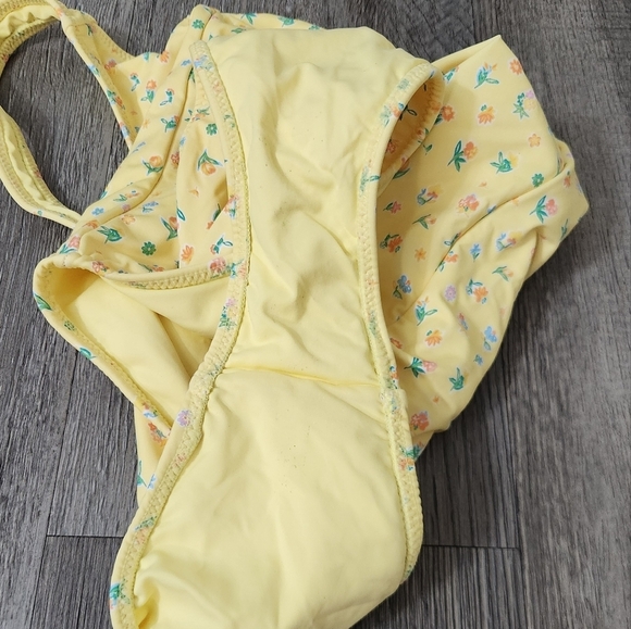 New!Frankie's Bikinis x Pamela Anderson Collab One Piece Swimsuit - Picture 14 of 15